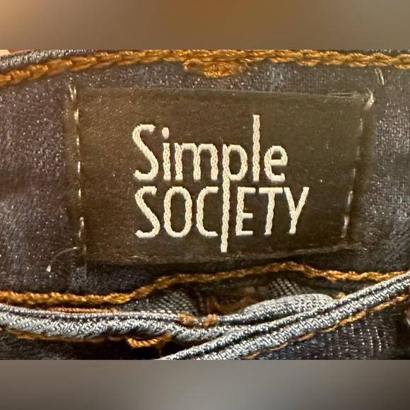 Simple Society Skinny Jeans - Picture 2 of 2